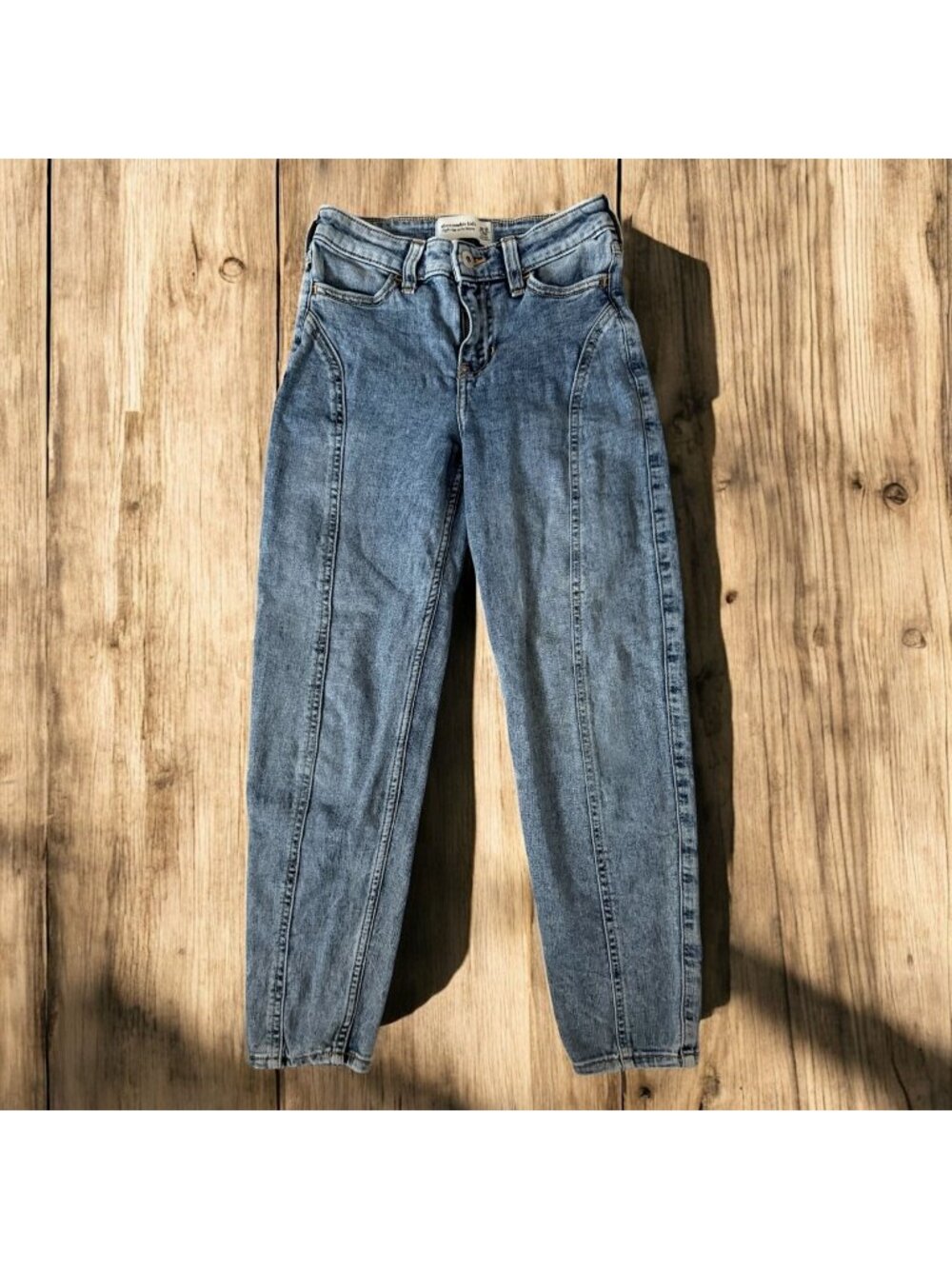 ABERCROMBIE Kids High Rise Mini Mom Jeans Size 9/10 Long